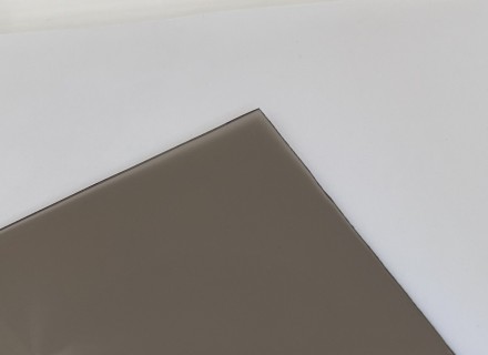Монолитный поликарбонат Borrex толщина 2 мм, бронза серый